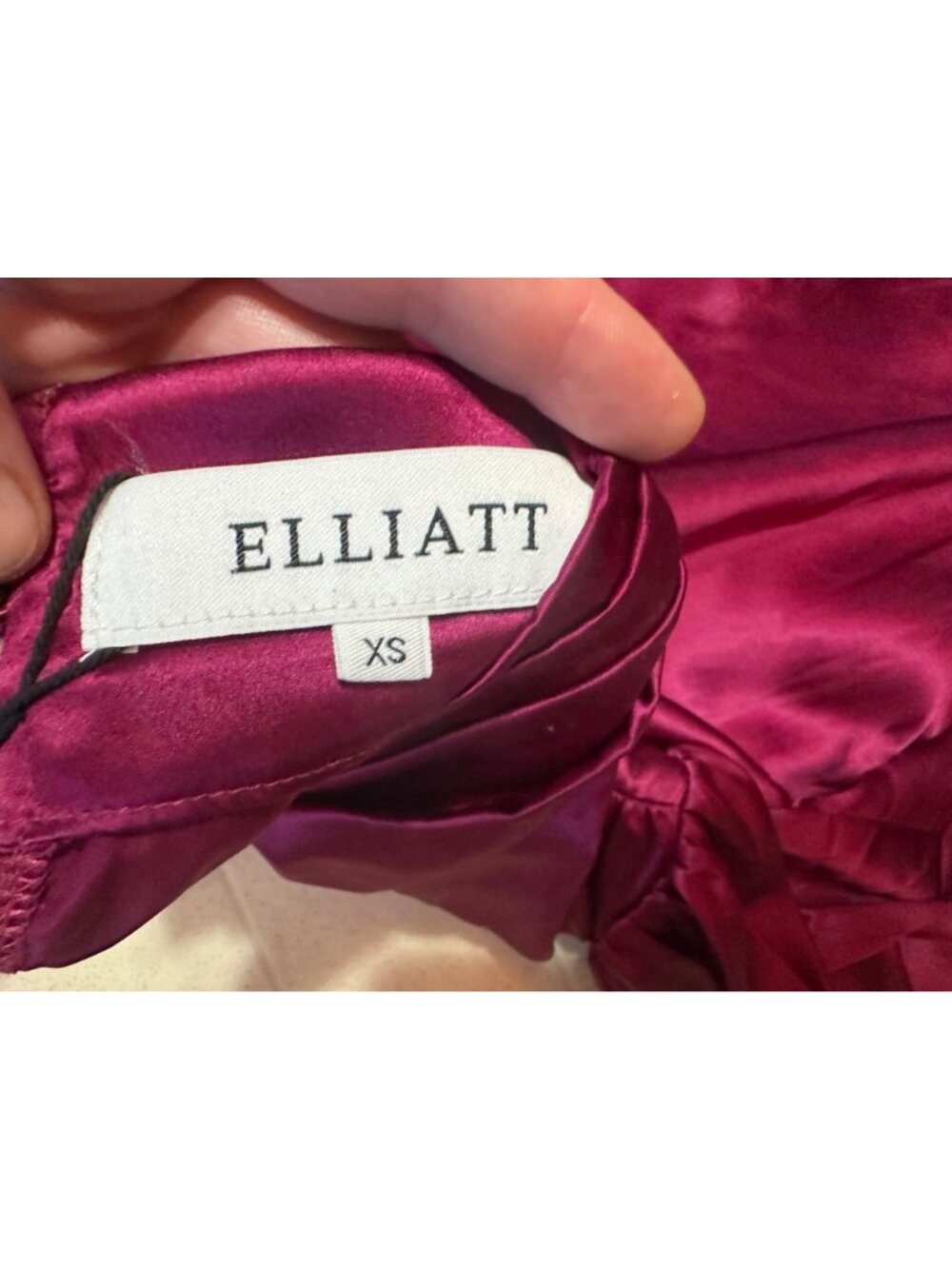 Elliat Berry Satin Long Sleeve Blouse XS New With Tags $169 retail - Picture 3 of 7